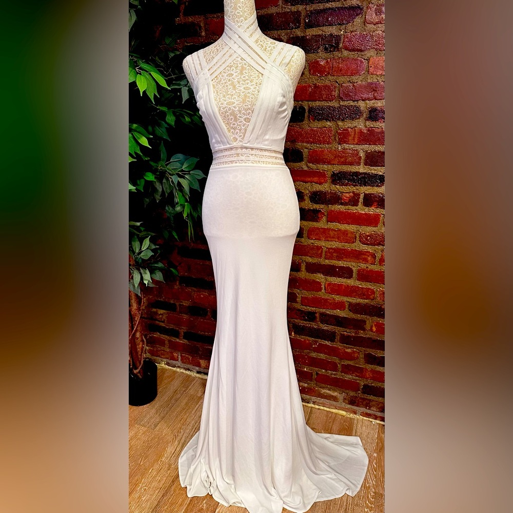 Abyss by Abby white bodycon dress.